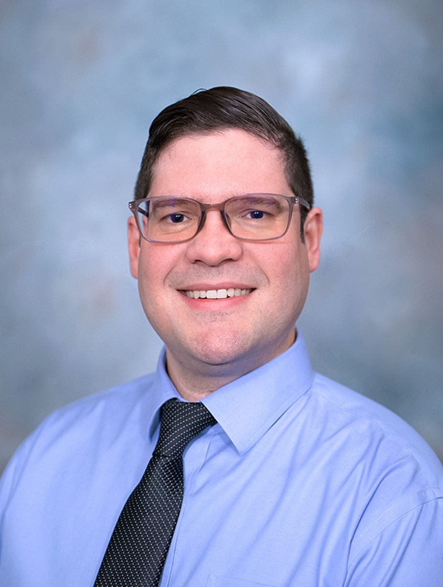Photo of Luis Navarro Diez, RPh